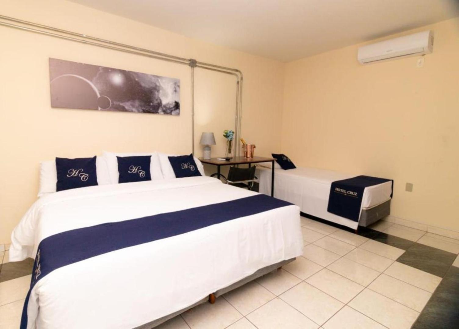 Cruz Hotel Дивинополис Экстерьер фото
