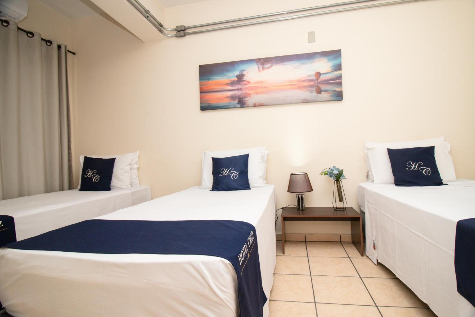 Cruz Hotel Дивинополис Экстерьер фото